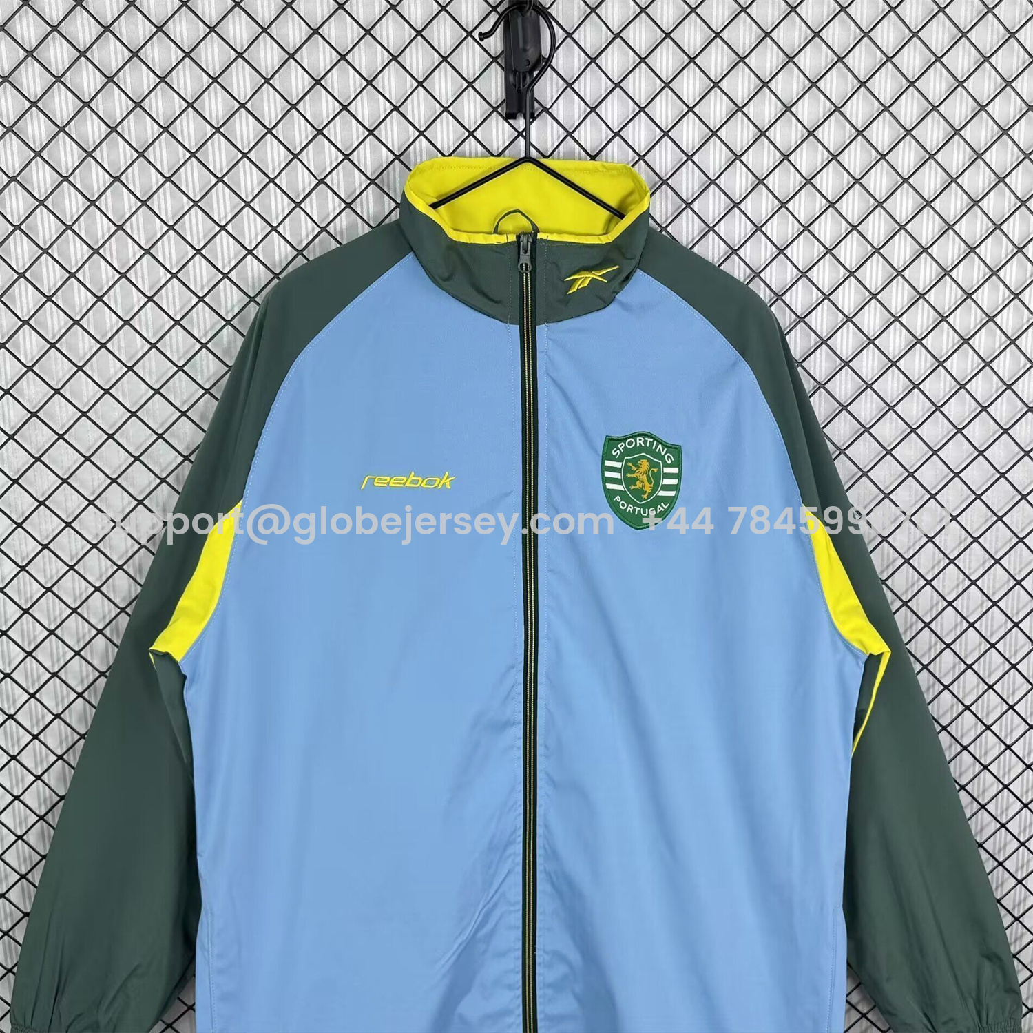 GlobeJersey-Retro Sporting CP 2002-03 Windbreaker Jacket - Blue Green