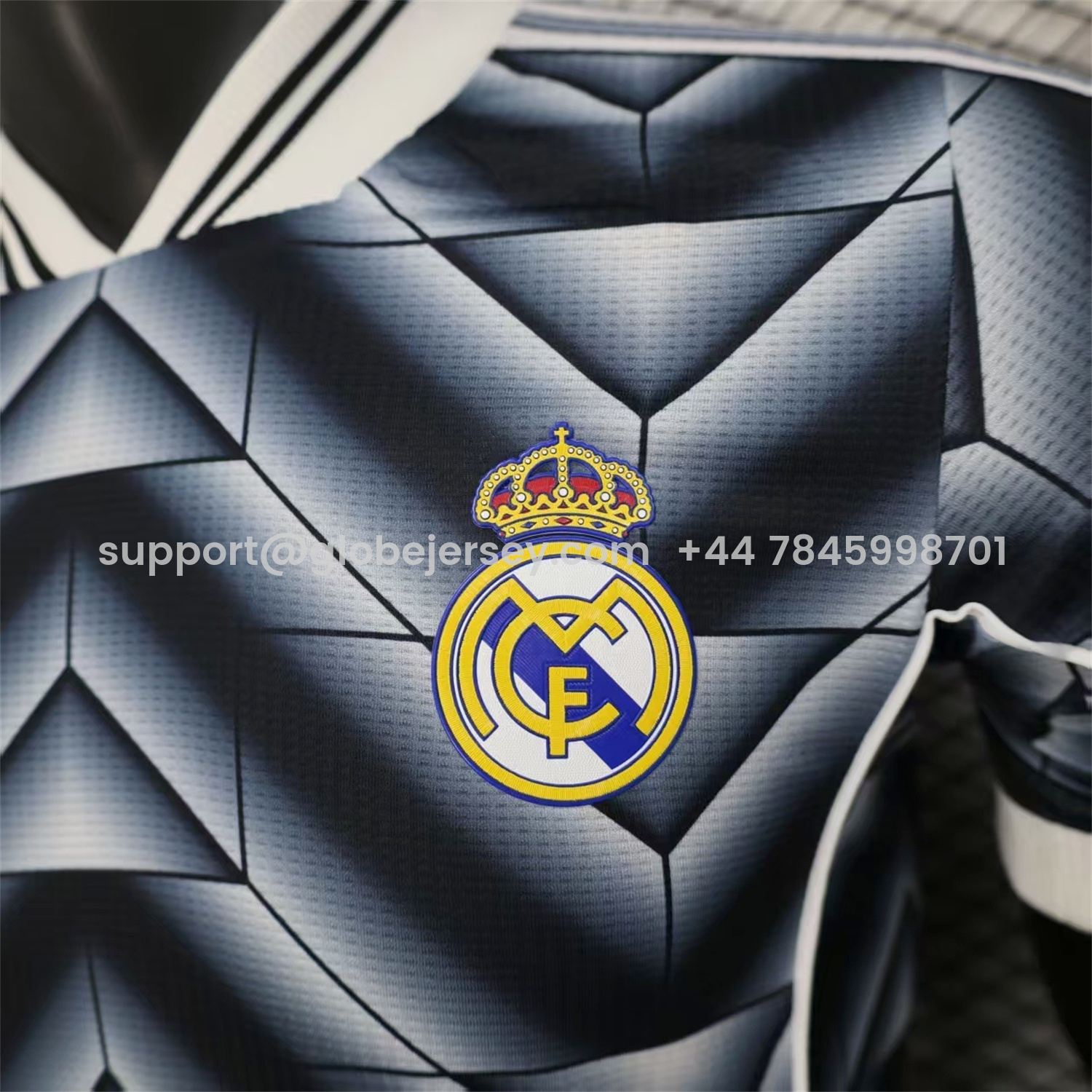 GlobeJersey-Real Madrid 25-26 Refracted Black Light White Special Jersey - Player Version