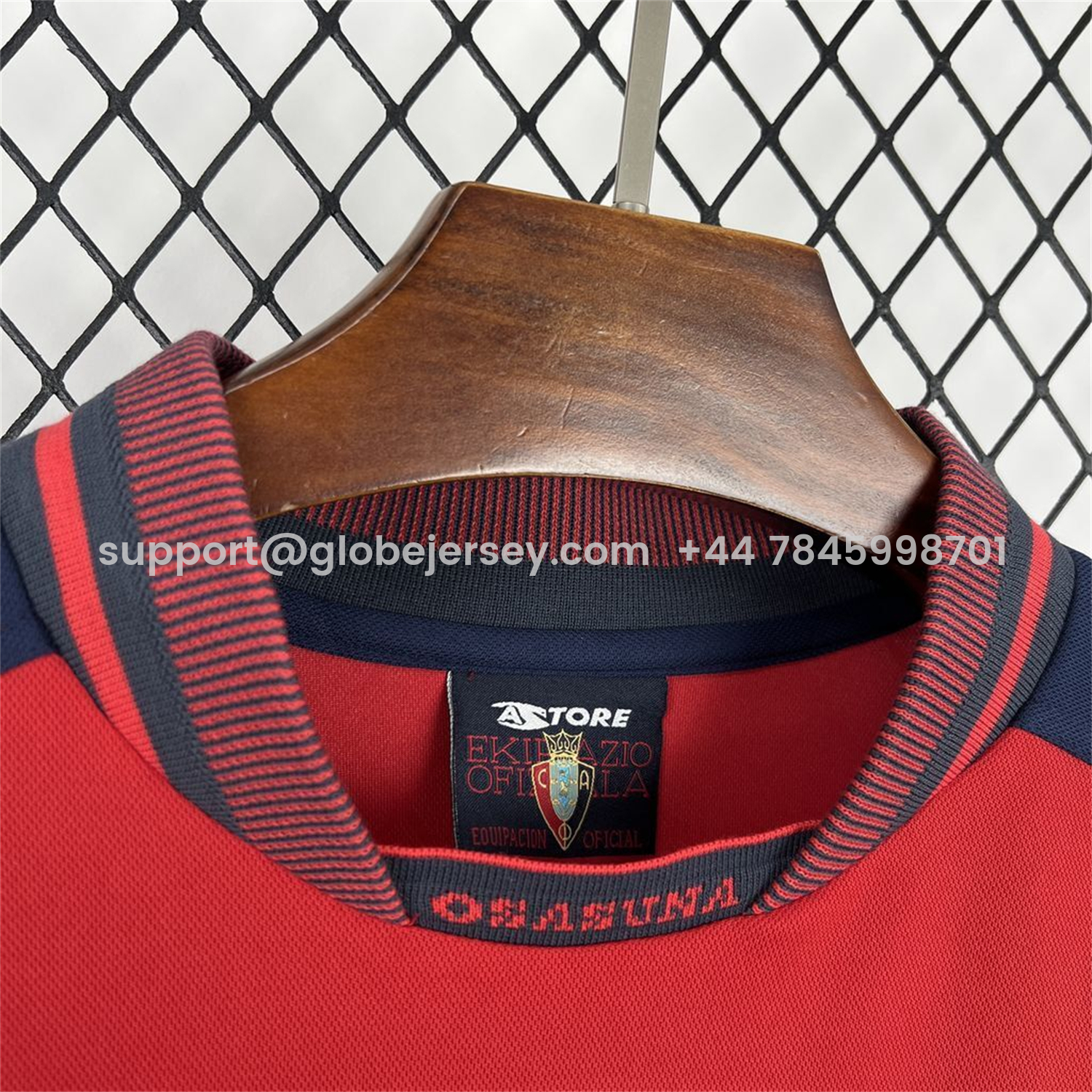 GlobeJersey-Retro Osasuna 2000-01 Home Jersey