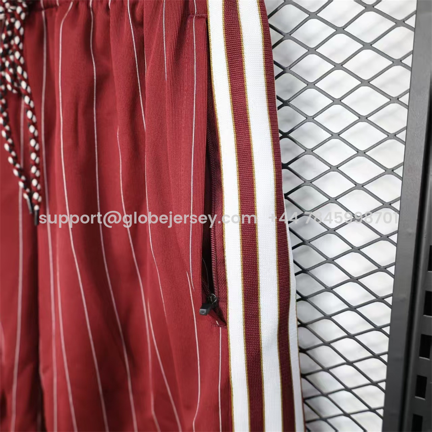 GlobeJersey-Arsenal 25-26 Trefoil Red Travel Shorts - Player Version