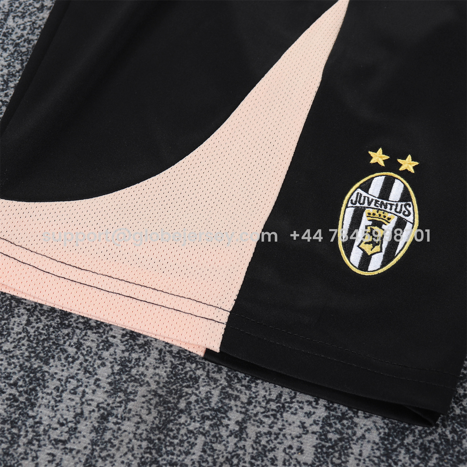 GlobeJersey-Retro Juventus 2003-04 Away Kids Kit