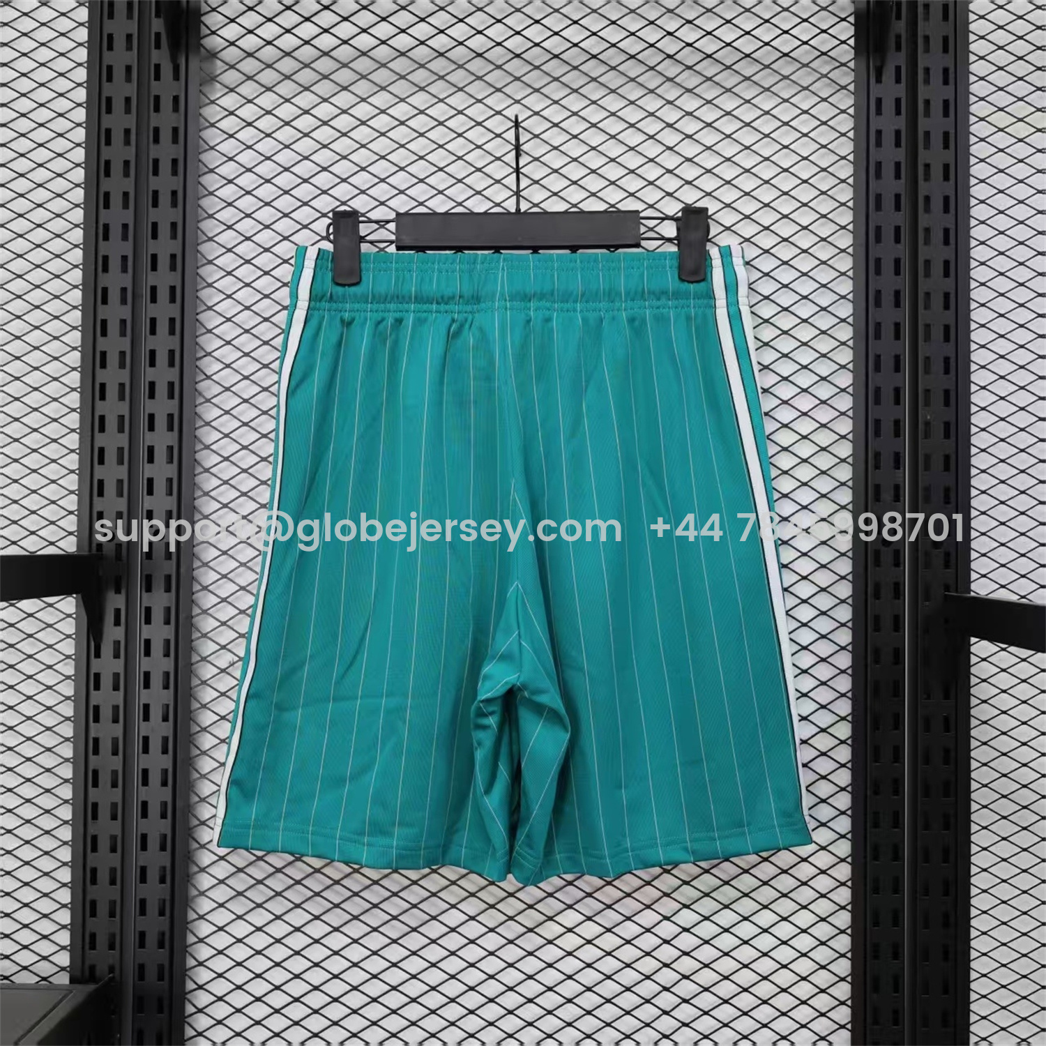 GlobeJersey-Liver.pool 25-26 Trefoil Cyan Travel Shorts - Player Version