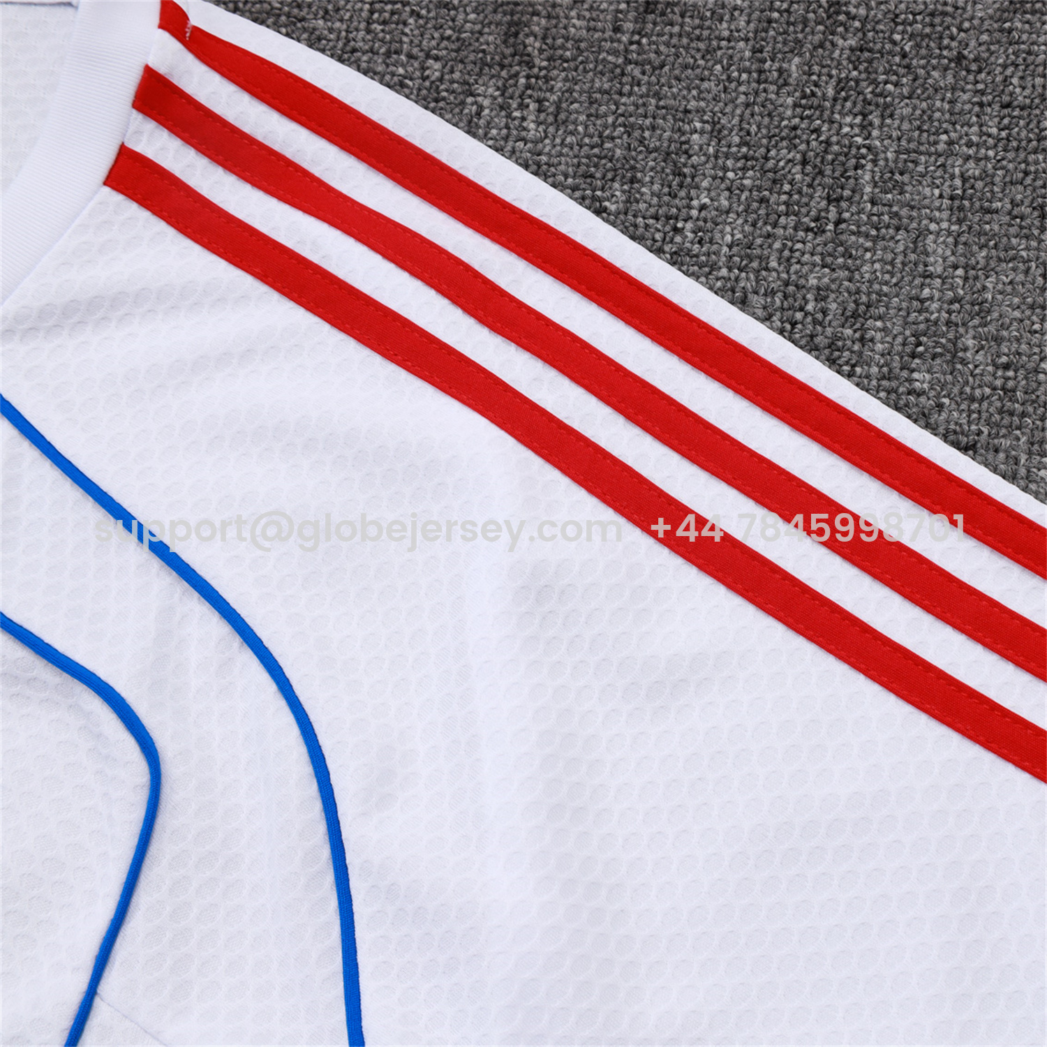 GlobeJersey-Bayern Munich 25-26 Short-Sleeve Training Set - White Throwback Top & Grey Shorts