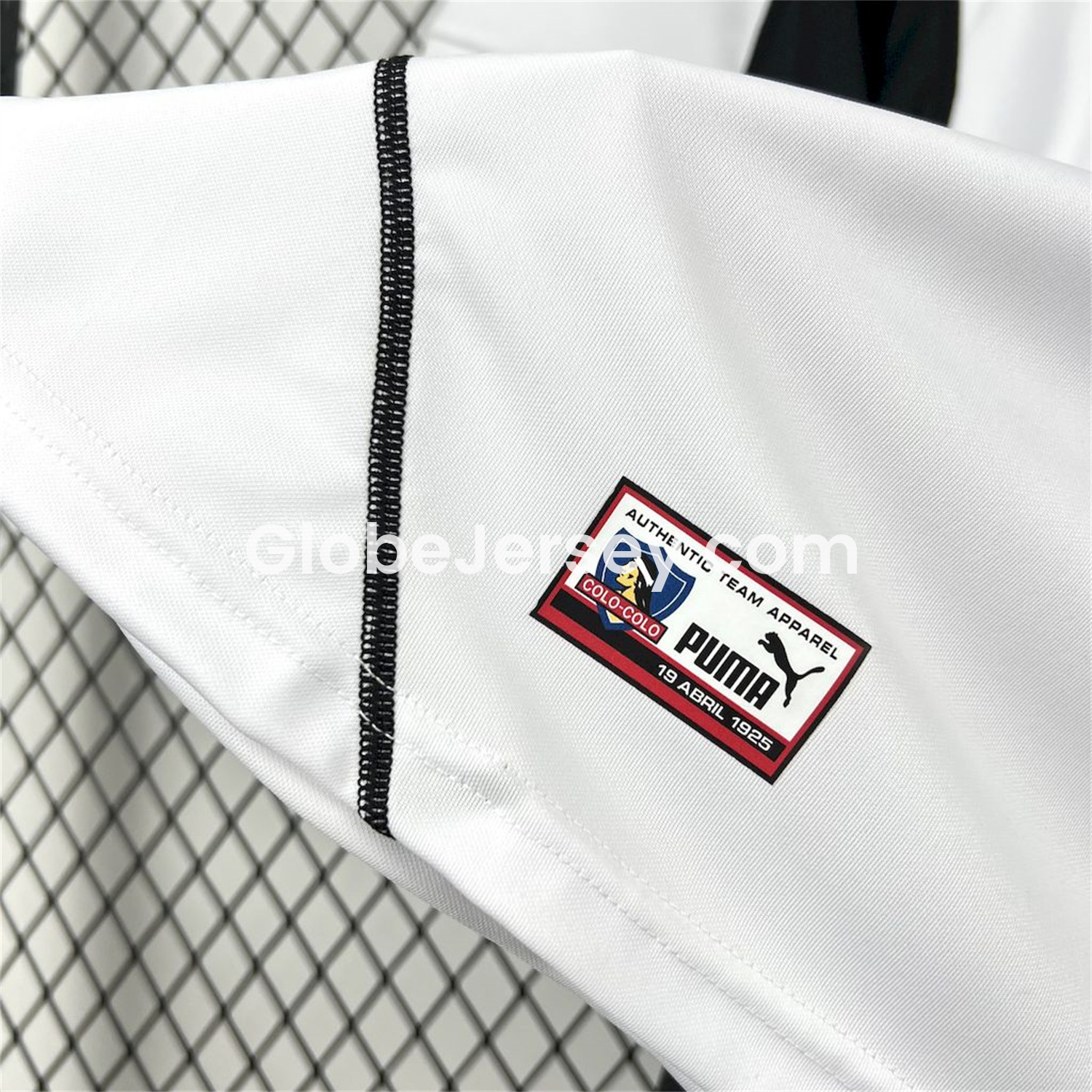 GlobeJersey-Retro Colo Colo 2003 Home Jersey