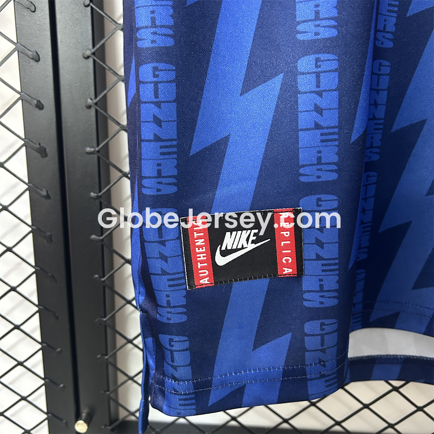 GlobeJersey-Retro Arsenal 1994-95 Away Jersey