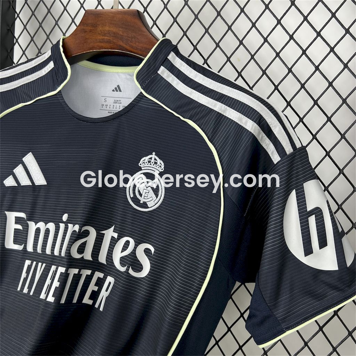 GlobeJersey-Real Madrid 25-26 Away Jersey - Fans Version