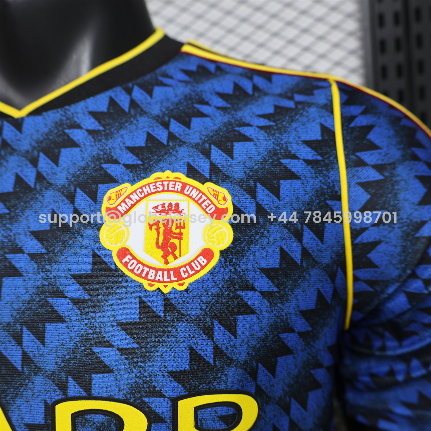 GlobeJersey-Manchester United 26-27 Retro Style Casual Dark Blue Special Jersey - Player Version