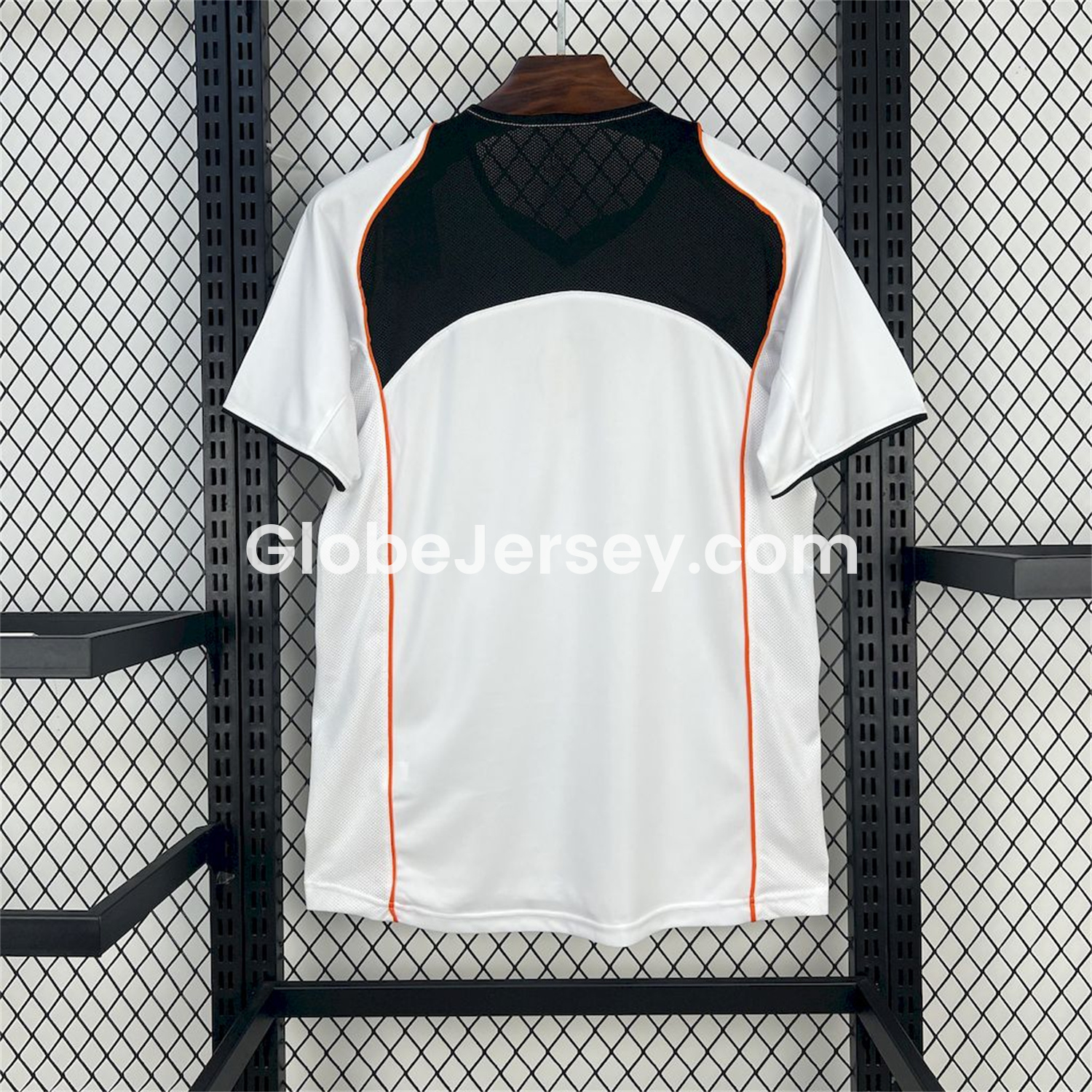 GlobeJersey-Retro Valencia 2004-05 Home Jersey