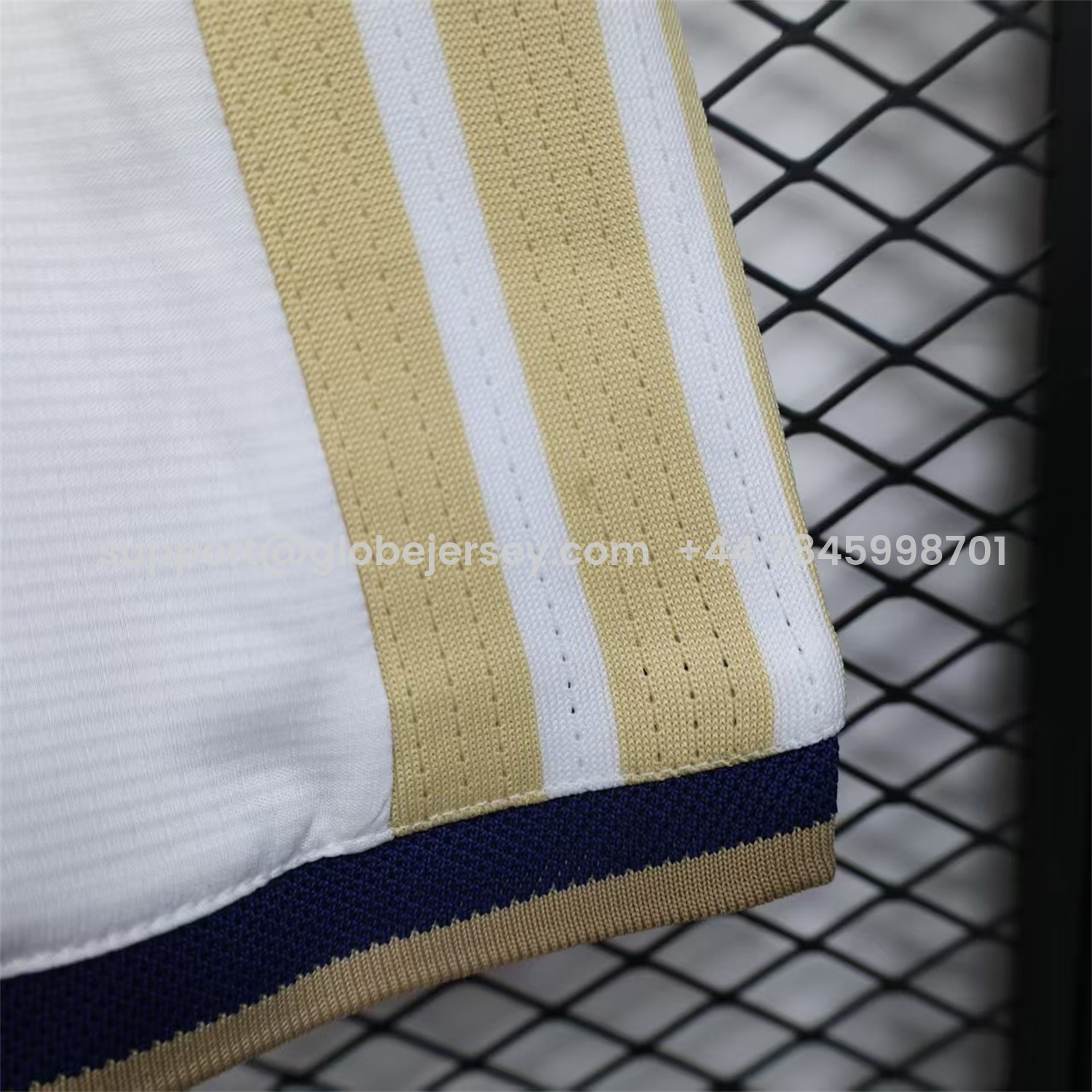 GlobeJersey-Italy 2026 Home Shorts - Player Version