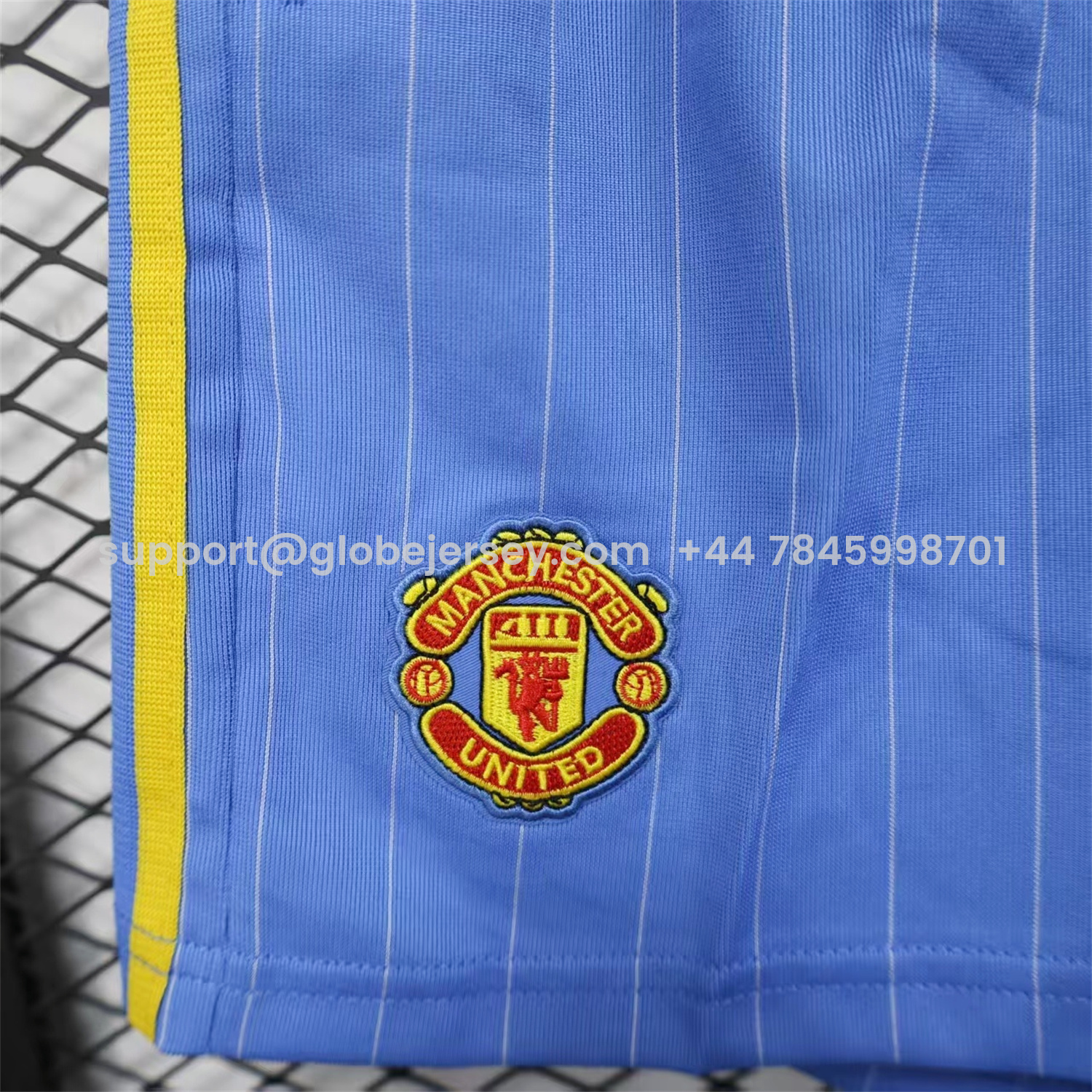 GlobeJersey-Manchester United 25-26 Trefoil Blue Travel Shorts - Player Version