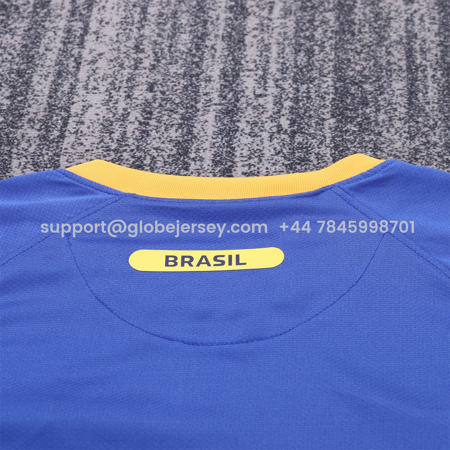 GlobeJersey-Retro Brazil 2010 Away Kids Kit