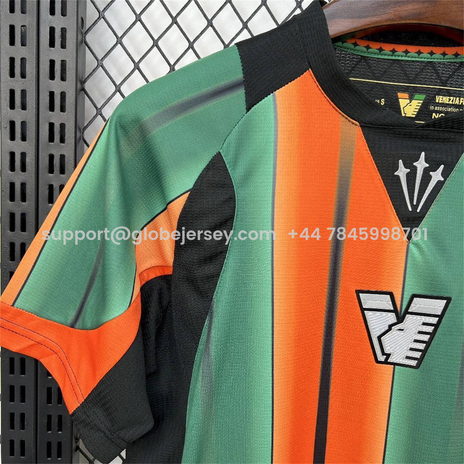 GlobeJersey-Venezia FC 25-26 Orange And Green Unsponsored Special Jersey - Fans Version