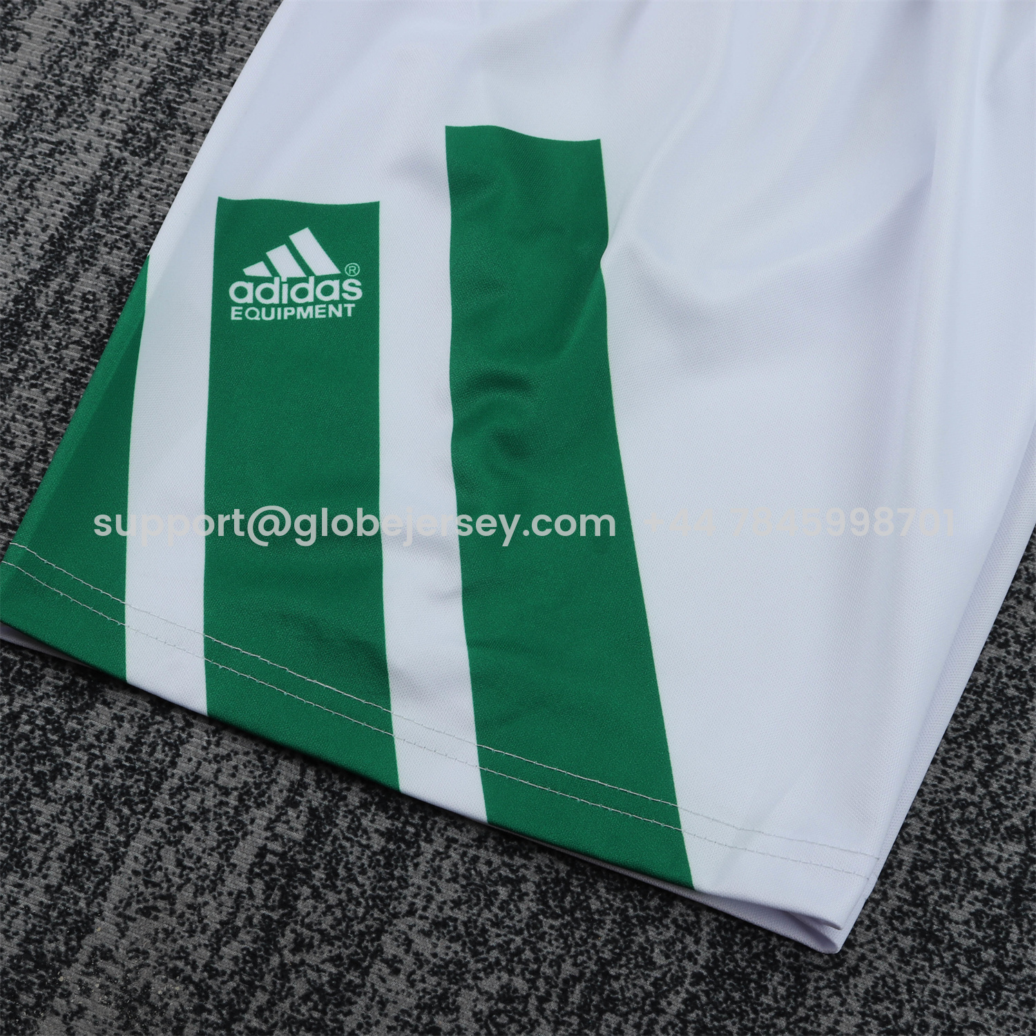 GlobeJersey-Retro Liver.pool 1991-92 Away Kids Kit