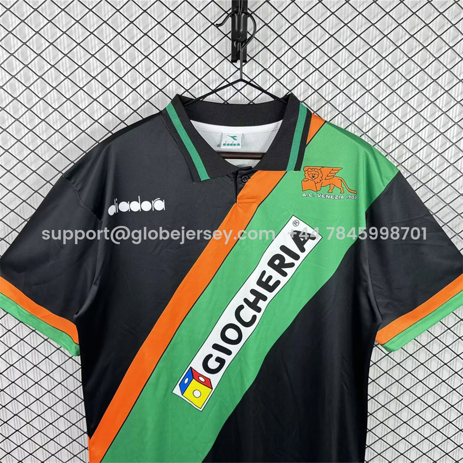 GlobeJersey-Retro Venezia FC 1992-93 Home Jersey