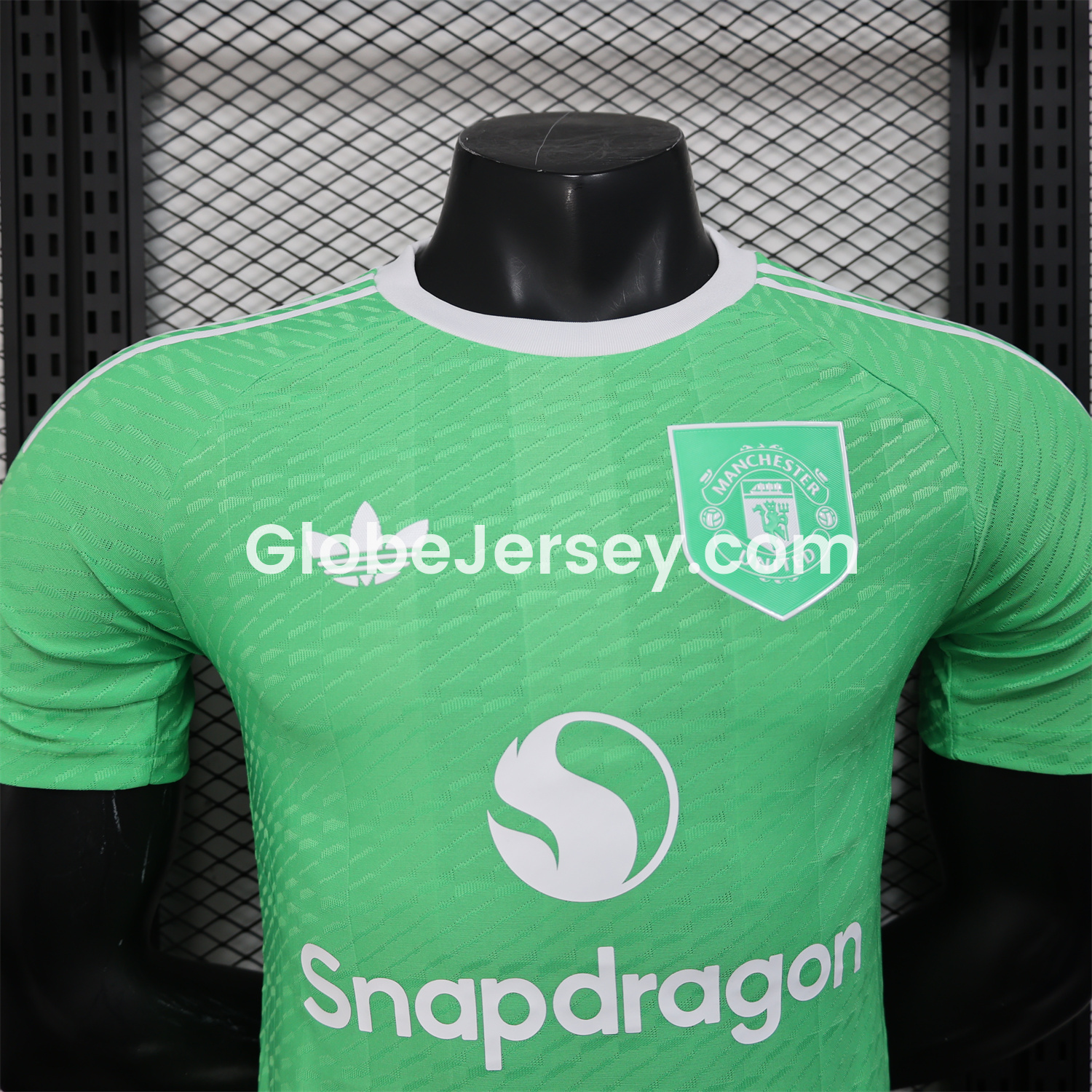 GlobeJersey-Manchester United 25-26 Trefoil Green Goalkeeper Jersey - Player Version