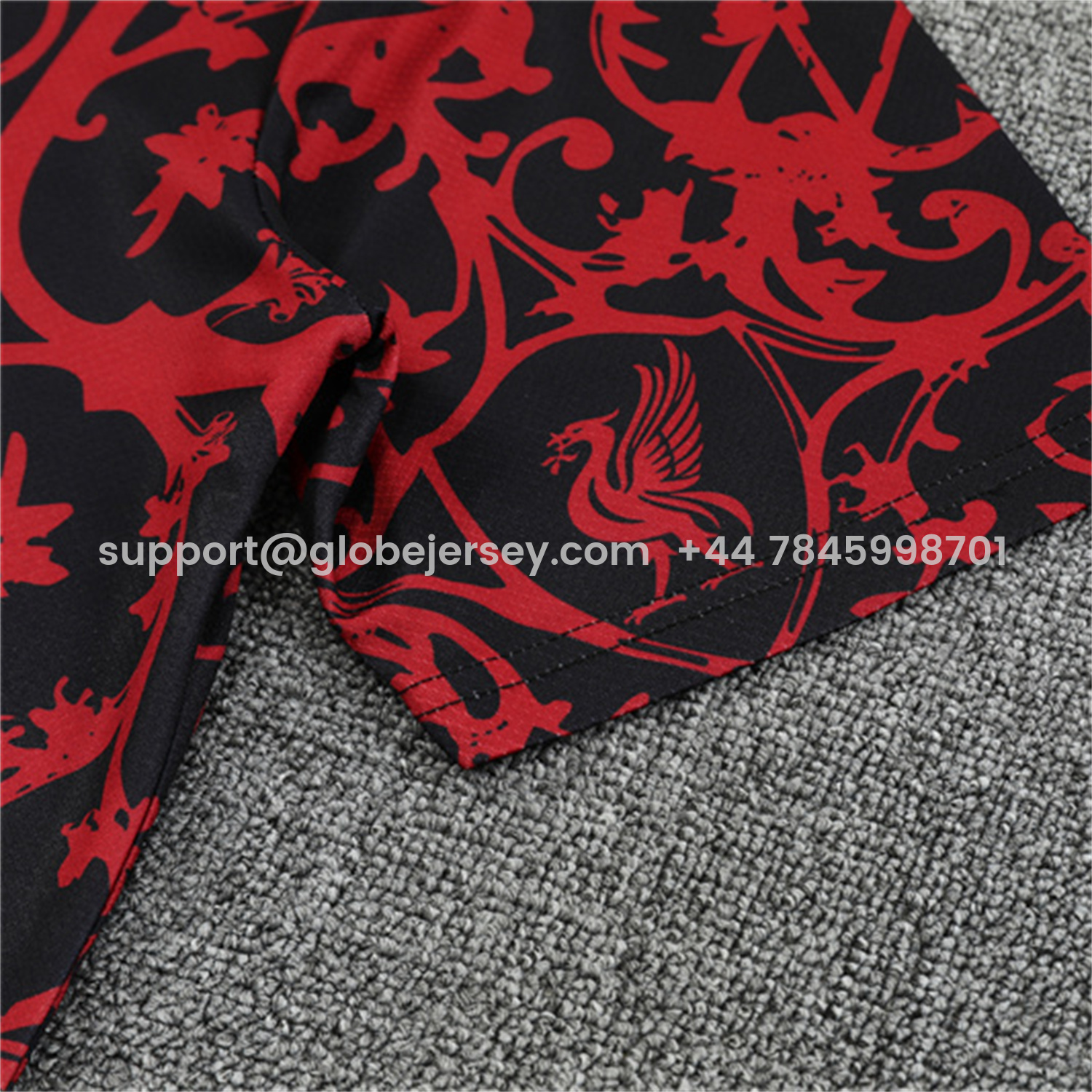 GlobeJersey-Liver.pool 25-26 Short-Sleeve Training Set - Red Camouflage Top & Black Shorts