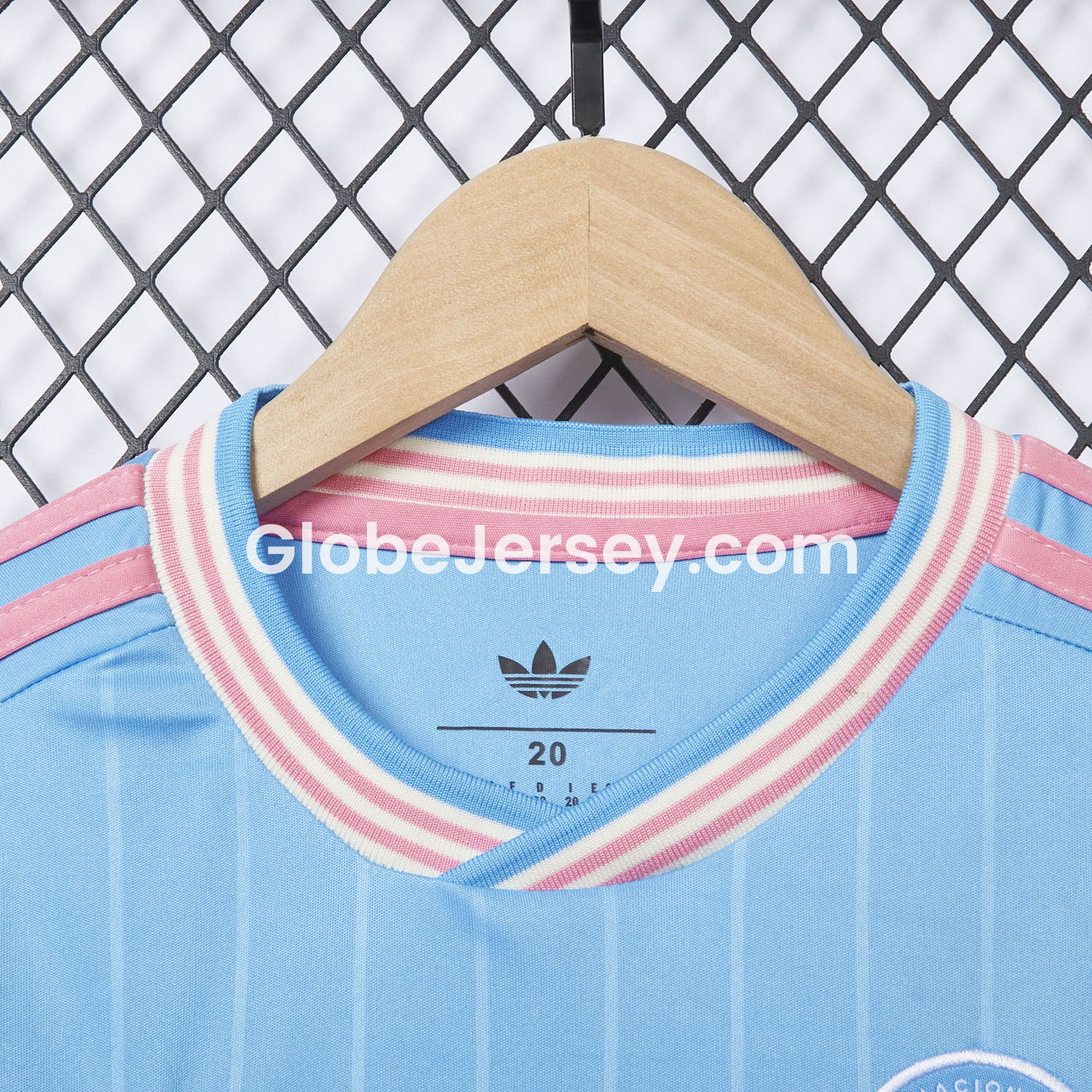 GlobeJersey-INT M.A.M 25-26 Third Kids Kit