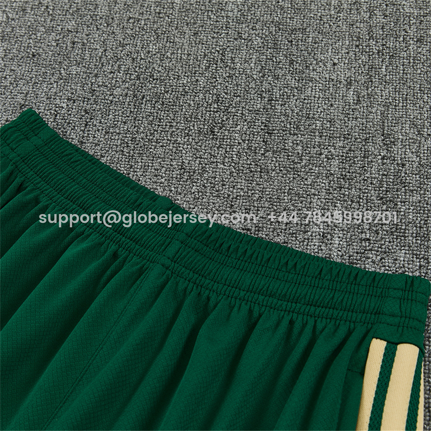 GlobeJersey-Italy 2026 Short-Sleeve Training Set - Green With White Top & Green With White Pants