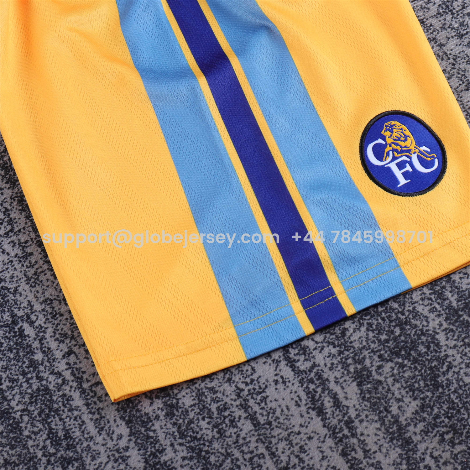 GlobeJersey-Retro C.H.E.L.S.E.A 1995-97 Away Kids Kit