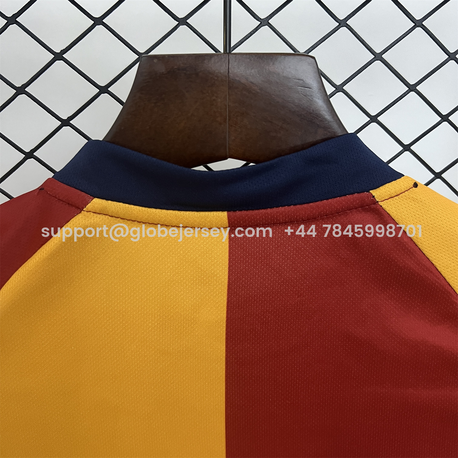 GlobeJersey-Retro Roma 2001-02 Home Kids Kit