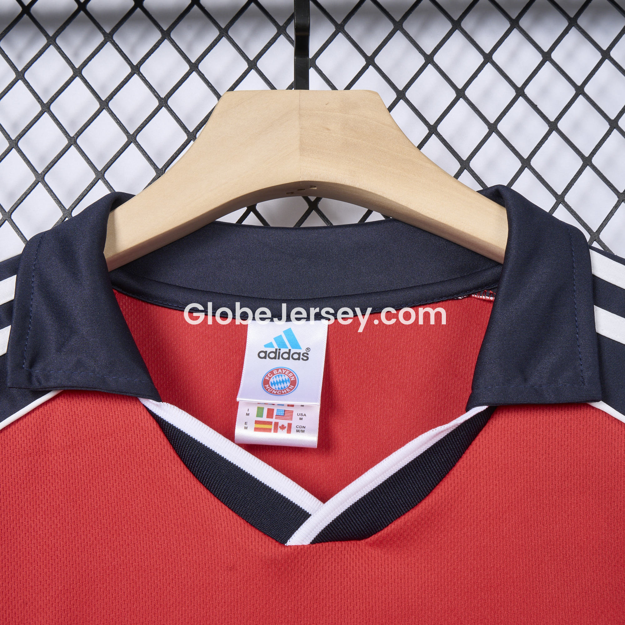 GlobeJersey-Retro Bayern Munich 2000-01 Home Long Sleeve Jersey