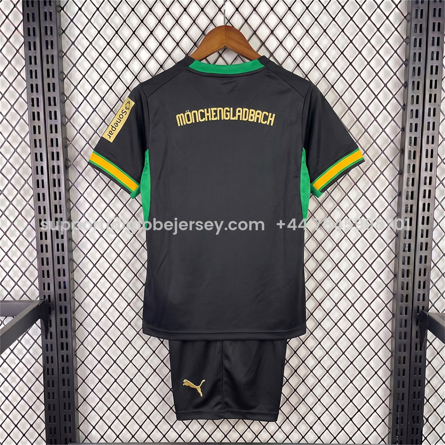 GlobeJersey-Monchengladbach 26-27 Away Kids Kit