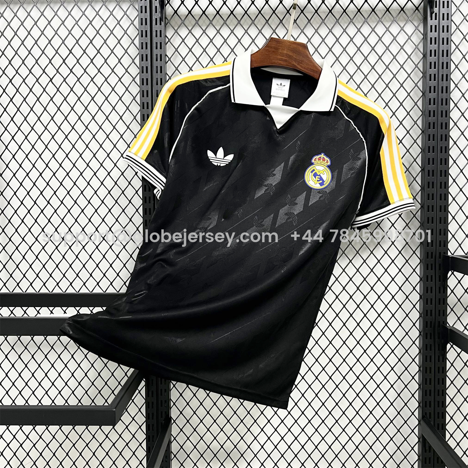 GlobeJersey-Real Madrid 26-27 Black Casual Jersey - Fans Version