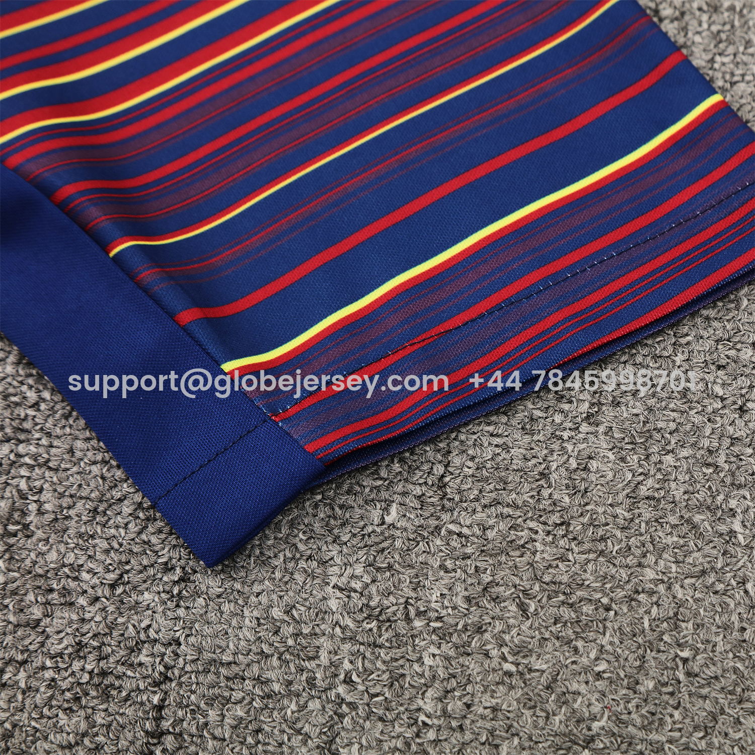 GlobeJersey-Barcelona 25-26 Short-Sleeve Training Set - Colors Top & Dark Blue Pants