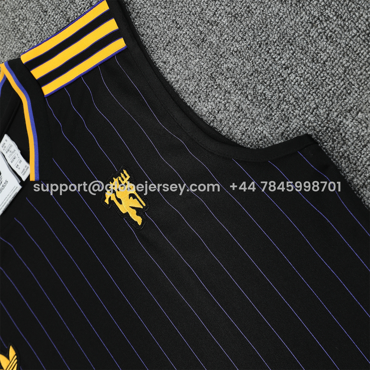 GlobeJersey-Manchester United 25-26 Vest Training Set - Black Top & Black Shorts