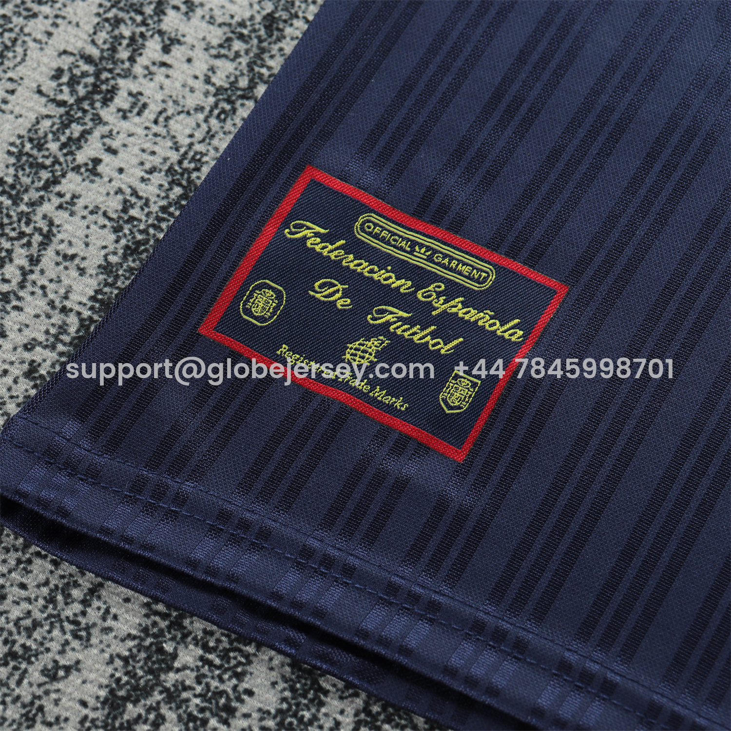 GlobeJersey-Retro Spain 1996 Away Kids Kit