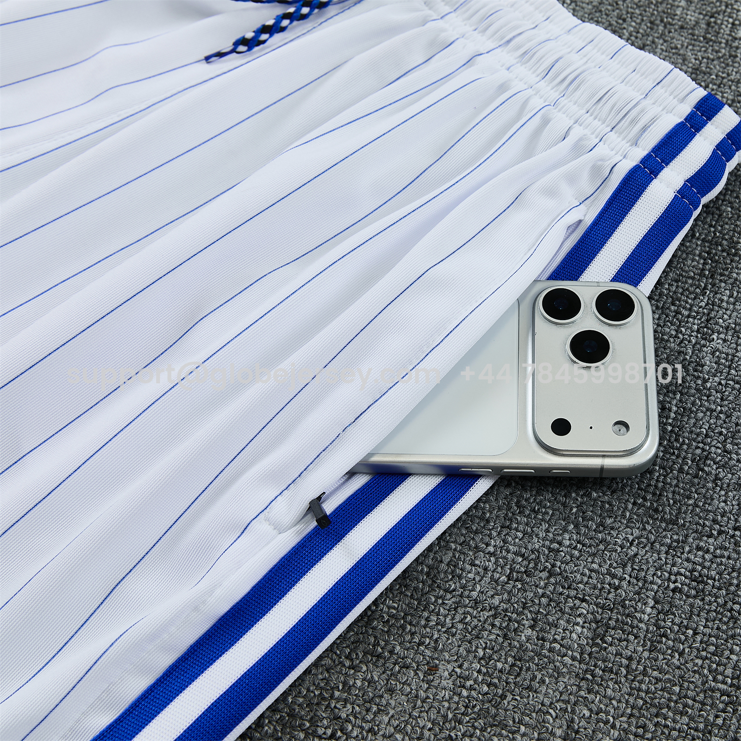 GlobeJersey-C.H.E.L.S.E.A 25-26 Retro Style Vest Training Set - Blue Top & White With Blue Stripes Pants