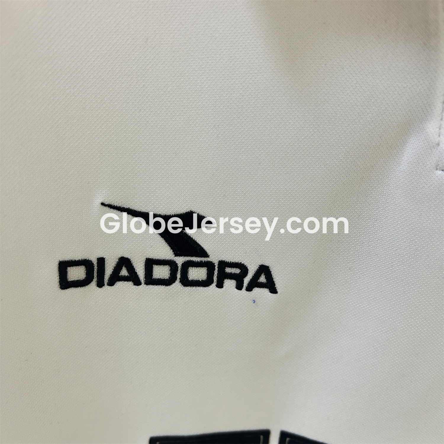 GlobeJersey-Retro Roma 1998-99 Away Jersey