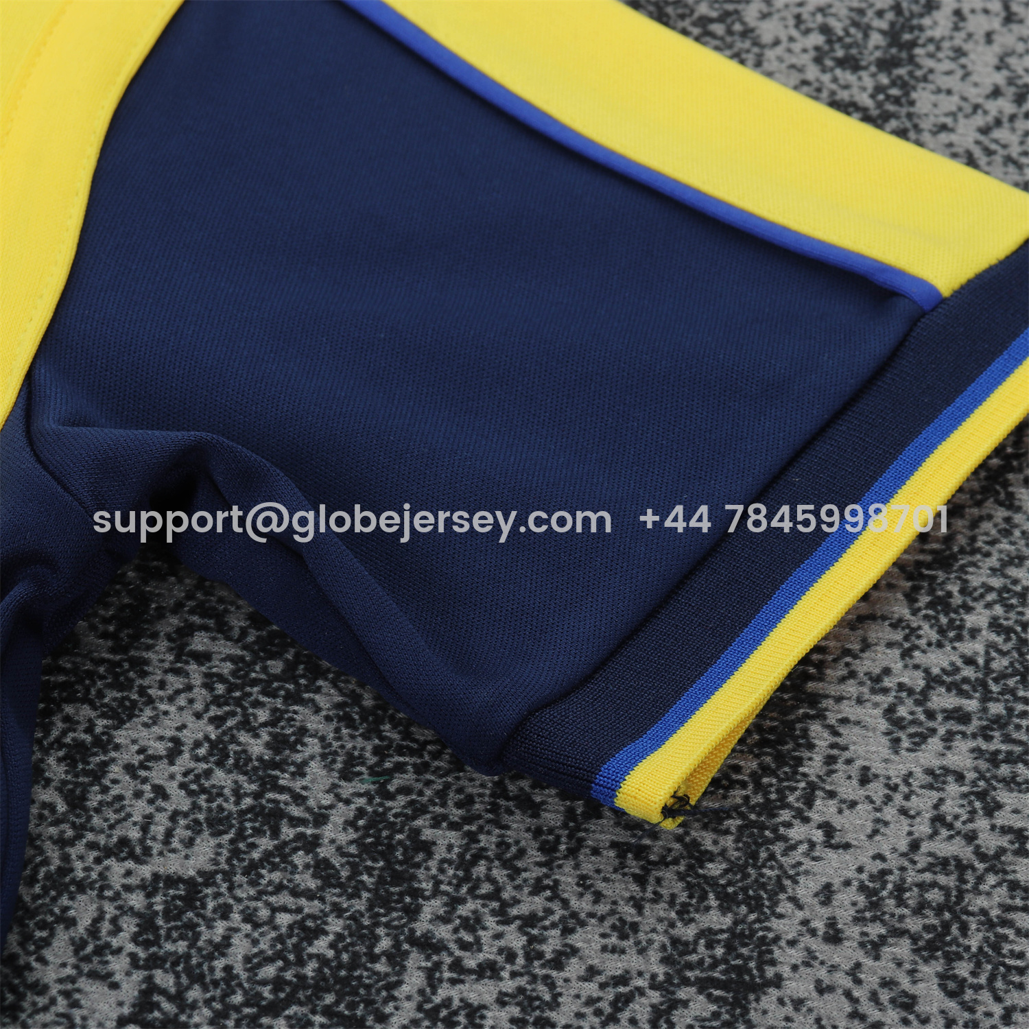 GlobeJersey-Retro Arsenal 2000-01 Away Kids Kit