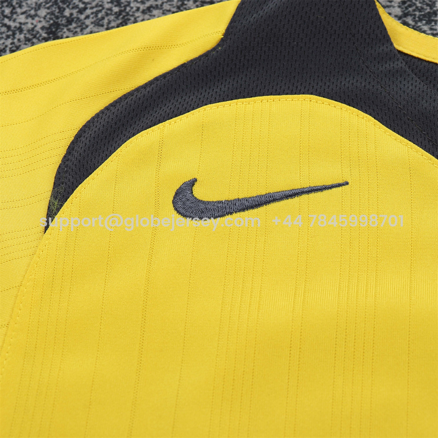 GlobeJersey-Retro Arsenal 2005-06 Away Kids Kit