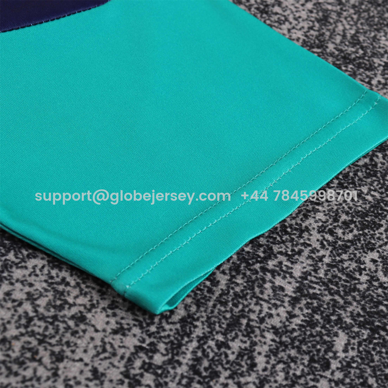 GlobeJersey-Retro Spain 2010 Green Goalkeeper Kids Kit