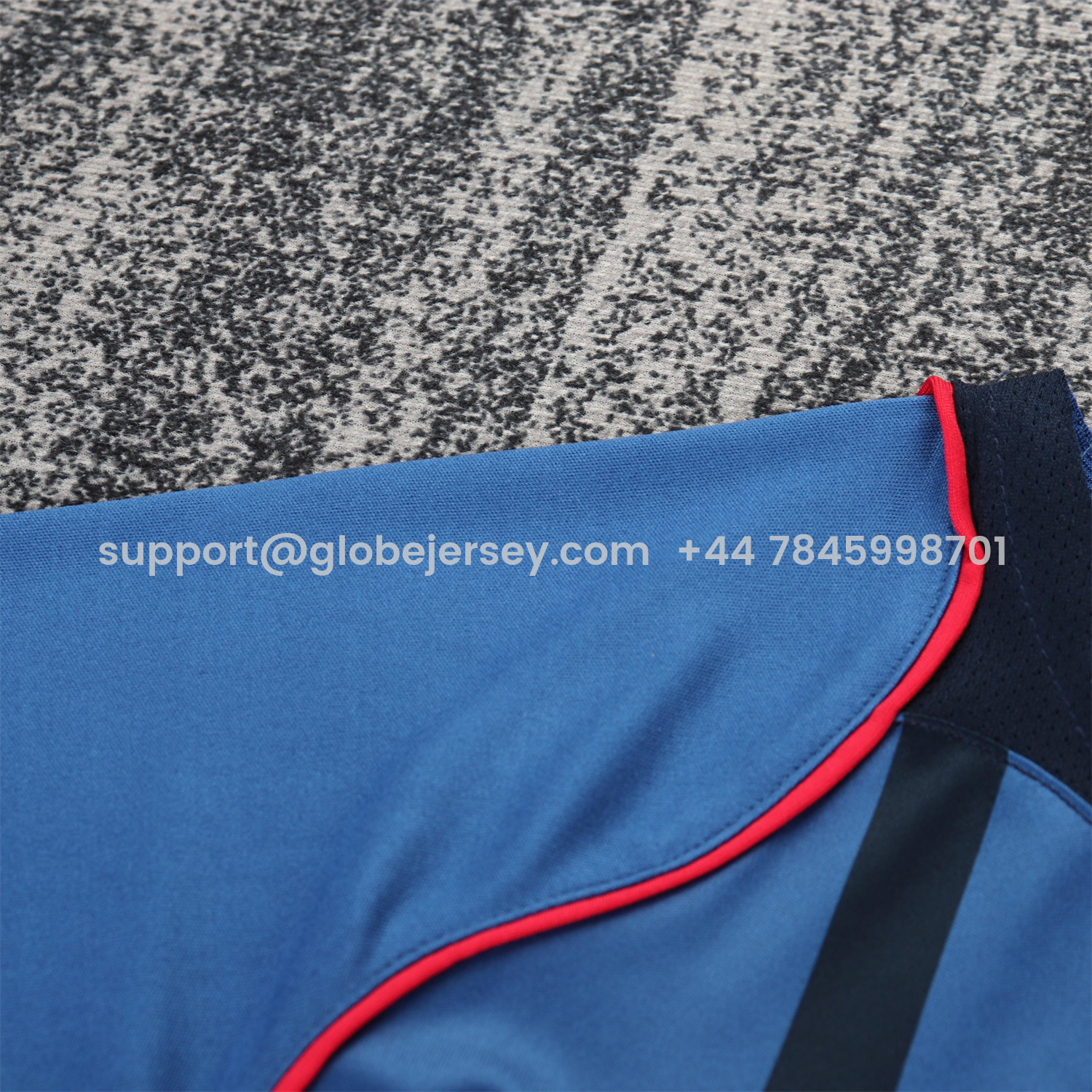 GlobeJersey-Retro Barcelona 2004-05 Away Kids Kit