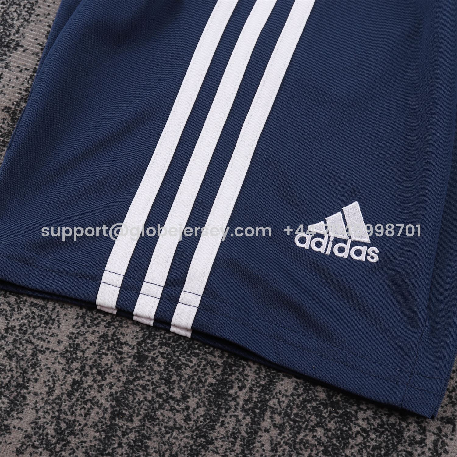 GlobeJersey-Retro Real Madrid 2010-11 Away Kids Kit