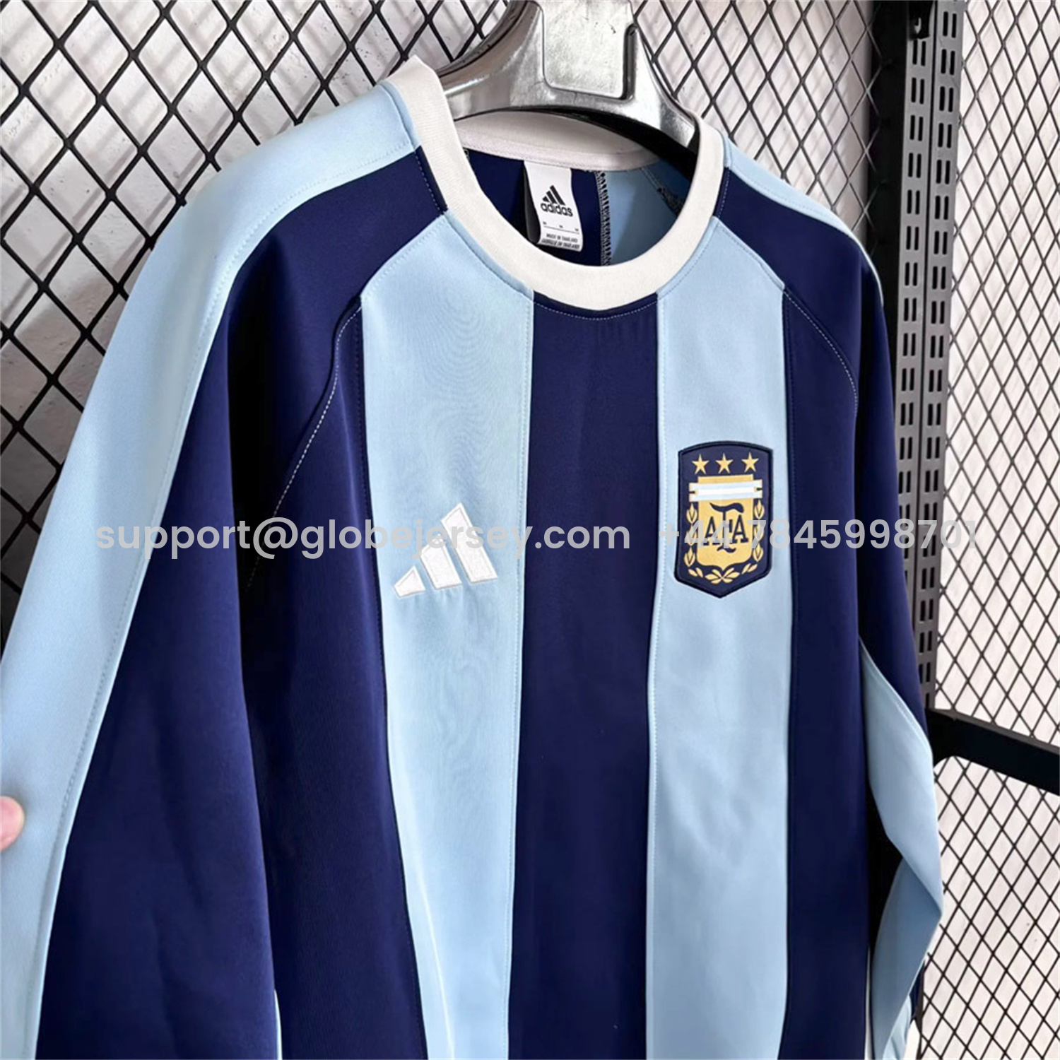 GlobeJersey-Argentina 25-26 Retro Style Unisex Pullover Hoodie
