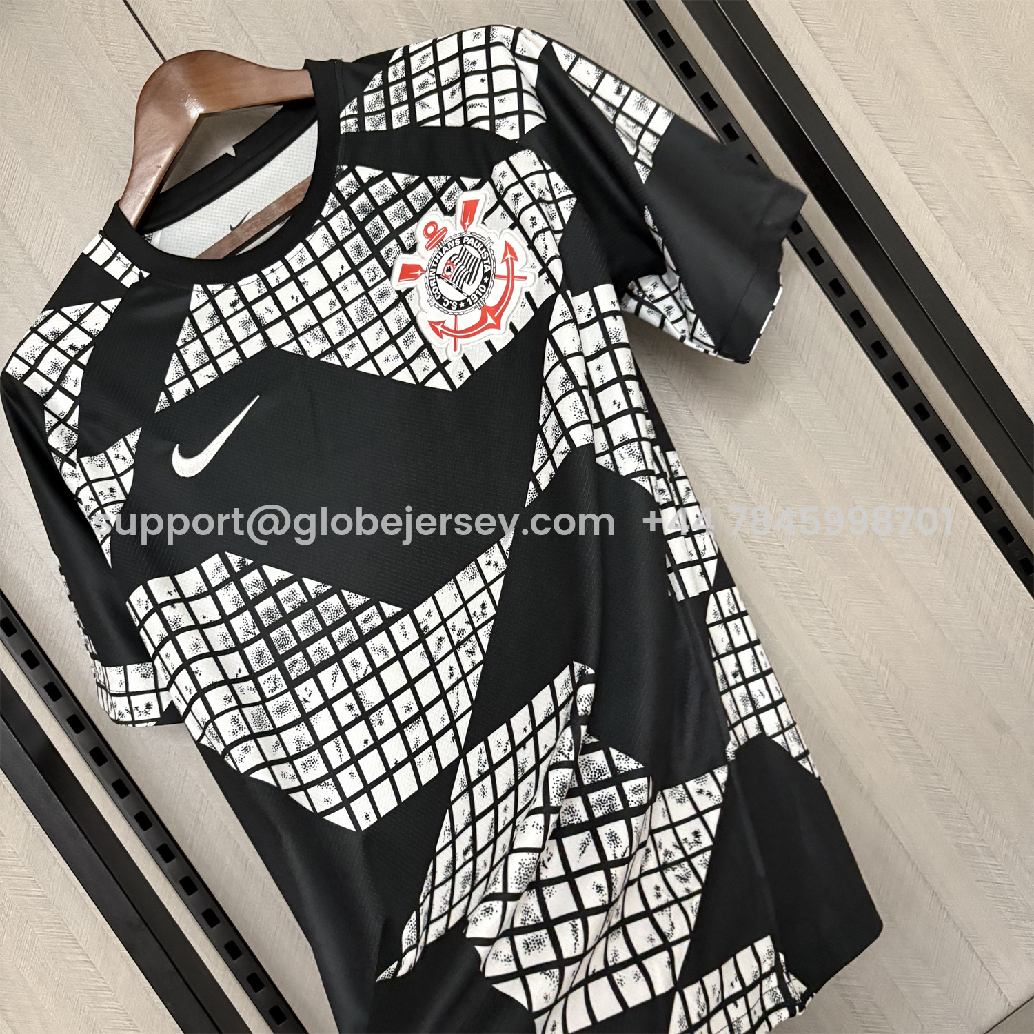 GlobeJersey-Corinthians 2025-26 White And Black Pre-Match Jersey - Fans Version