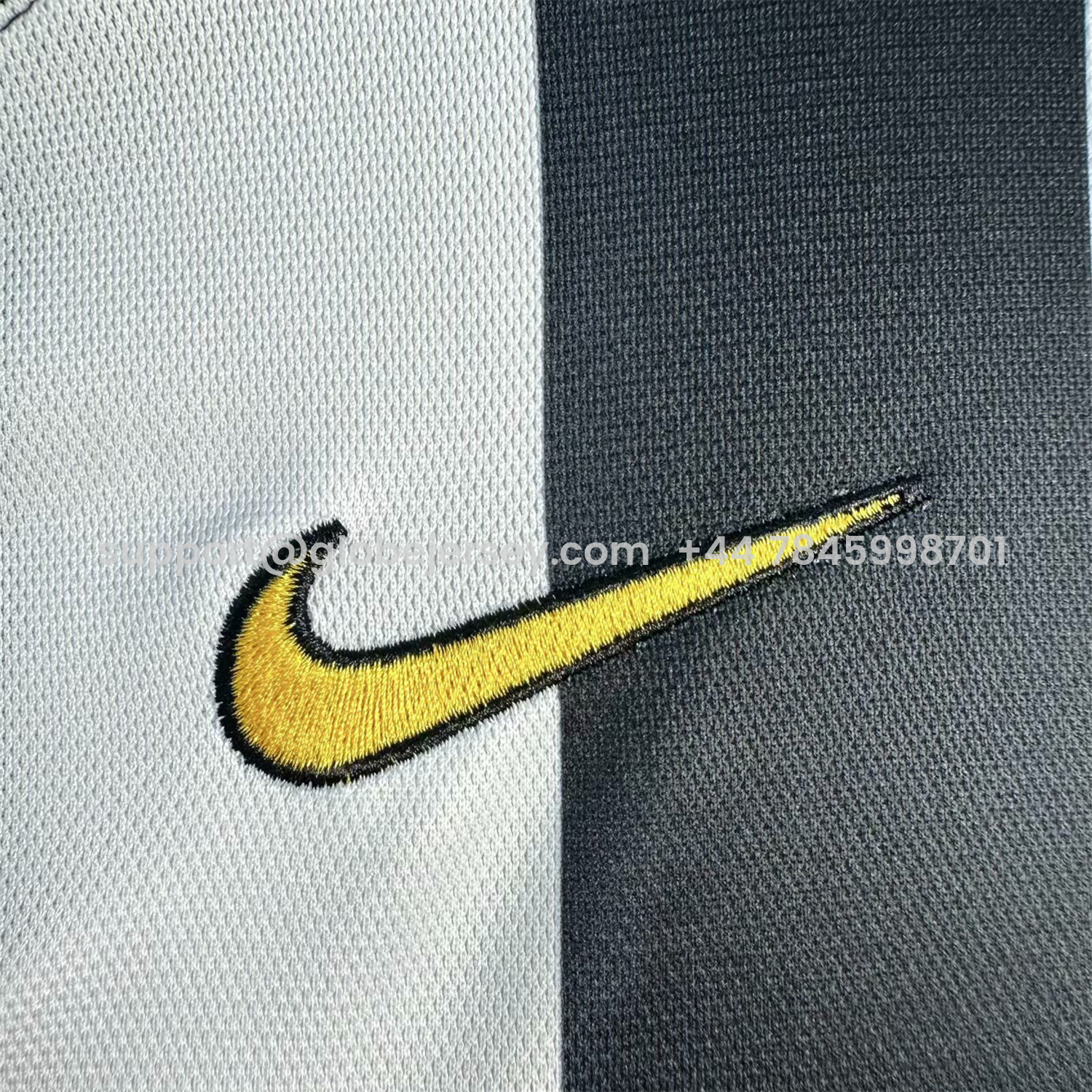 GlobeJersey-Retro Juventus 2005-06 Home Jersey
