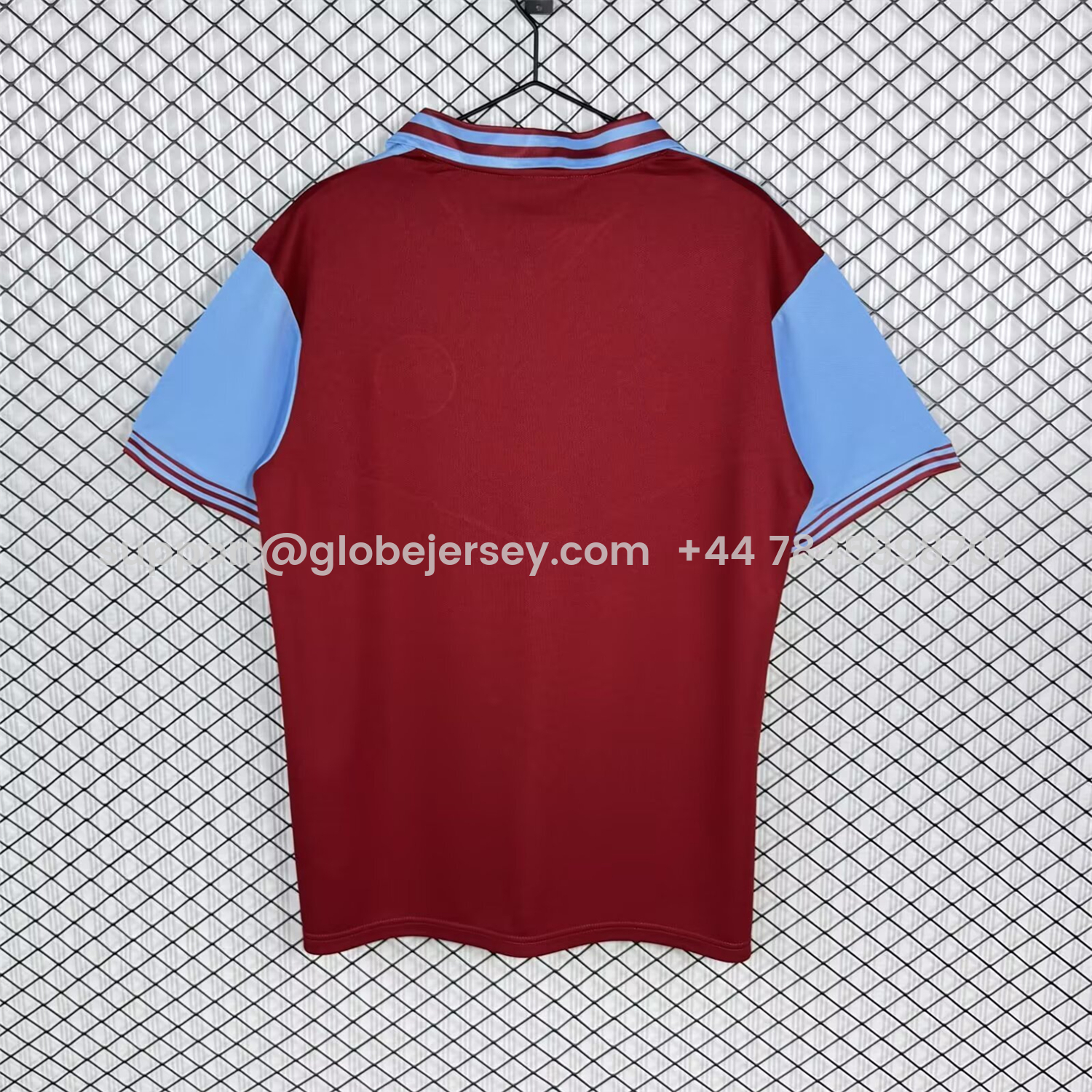 GlobeJersey-Retro West Ham United 1976-80 Home Jersey