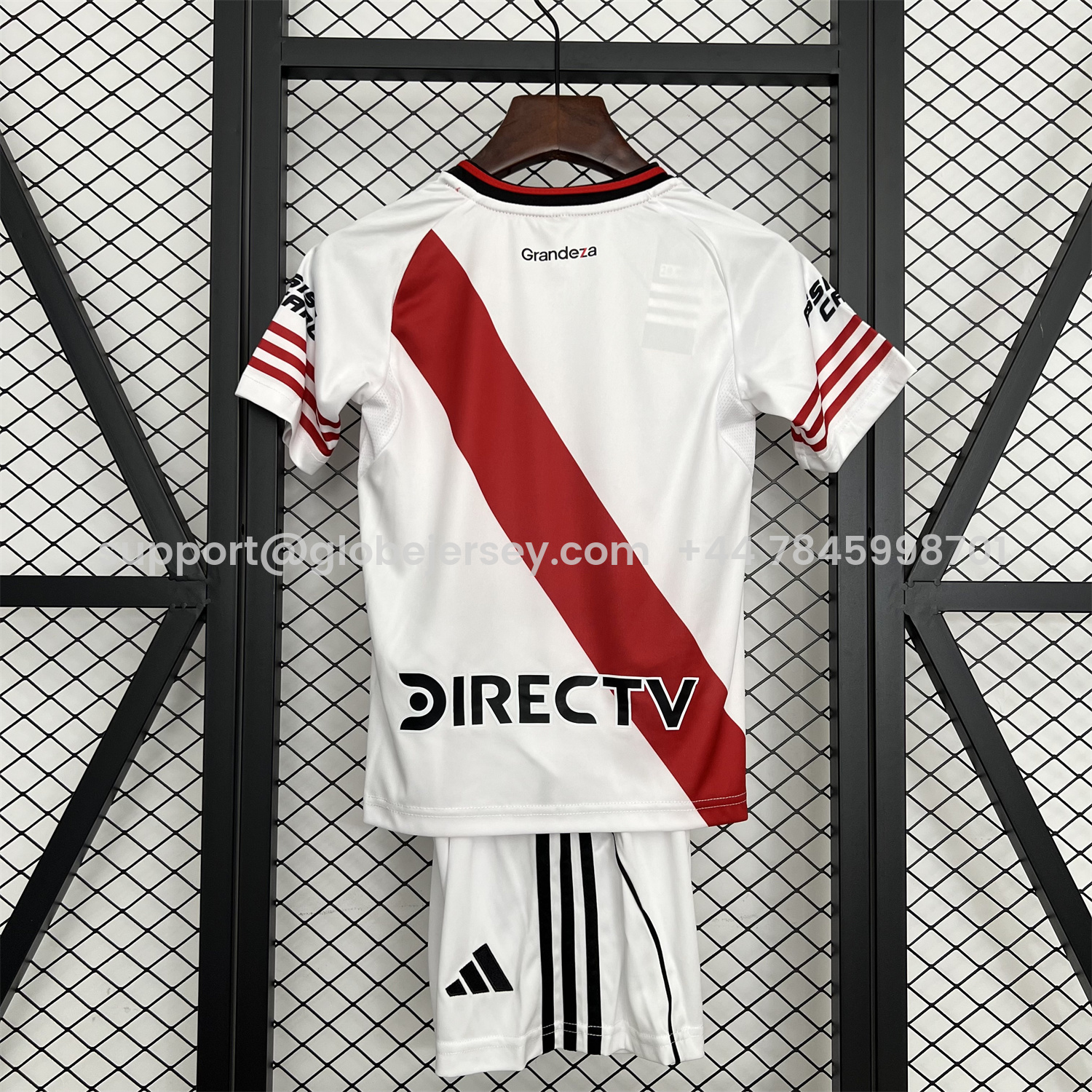 GlobeJersey-River Plate 25-26 Home Unsponsored Kids Kit