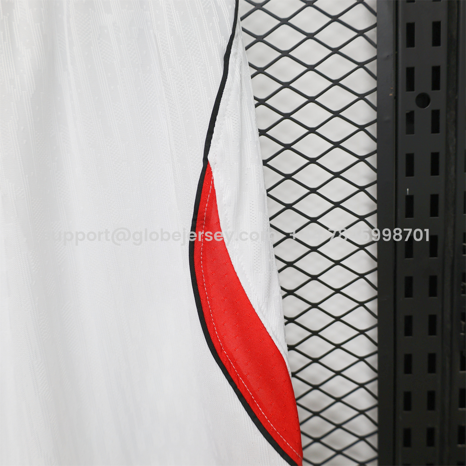 GlobeJersey-England 2026 Home Shorts - Player Version