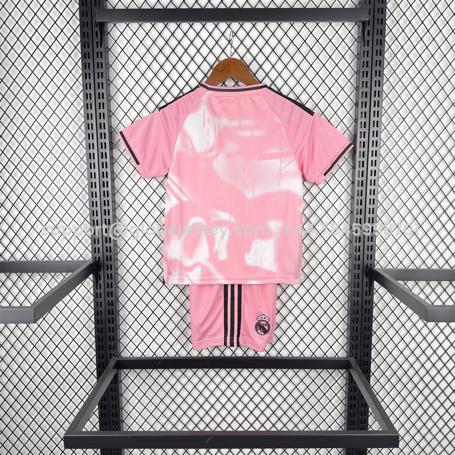 GlobeJersey-Real Madrid 26-27 Pink Special Kids Kit