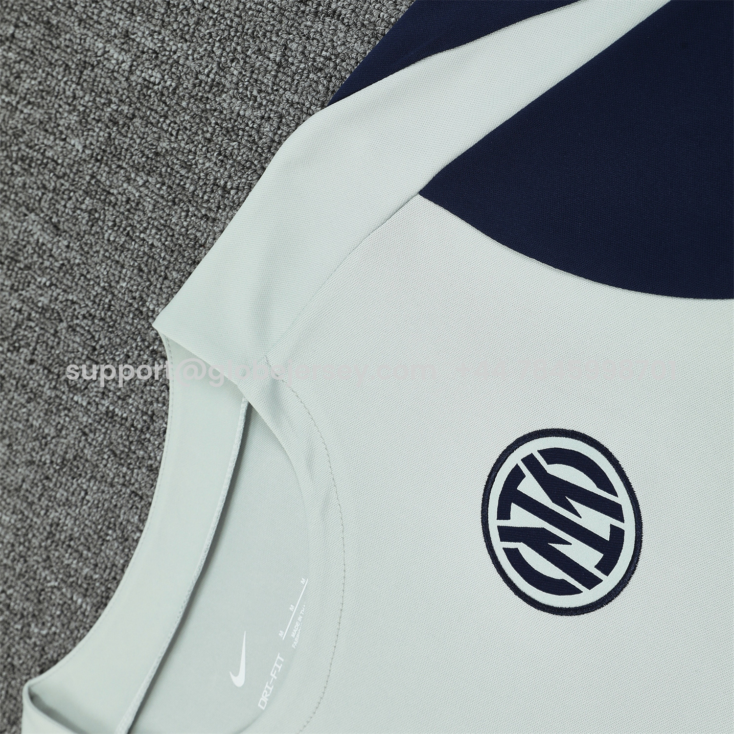 GlobeJersey-Inter Milan 25-26 Short-Sleeve Training Set - Blue Sleeve White Top & Blue Shorts