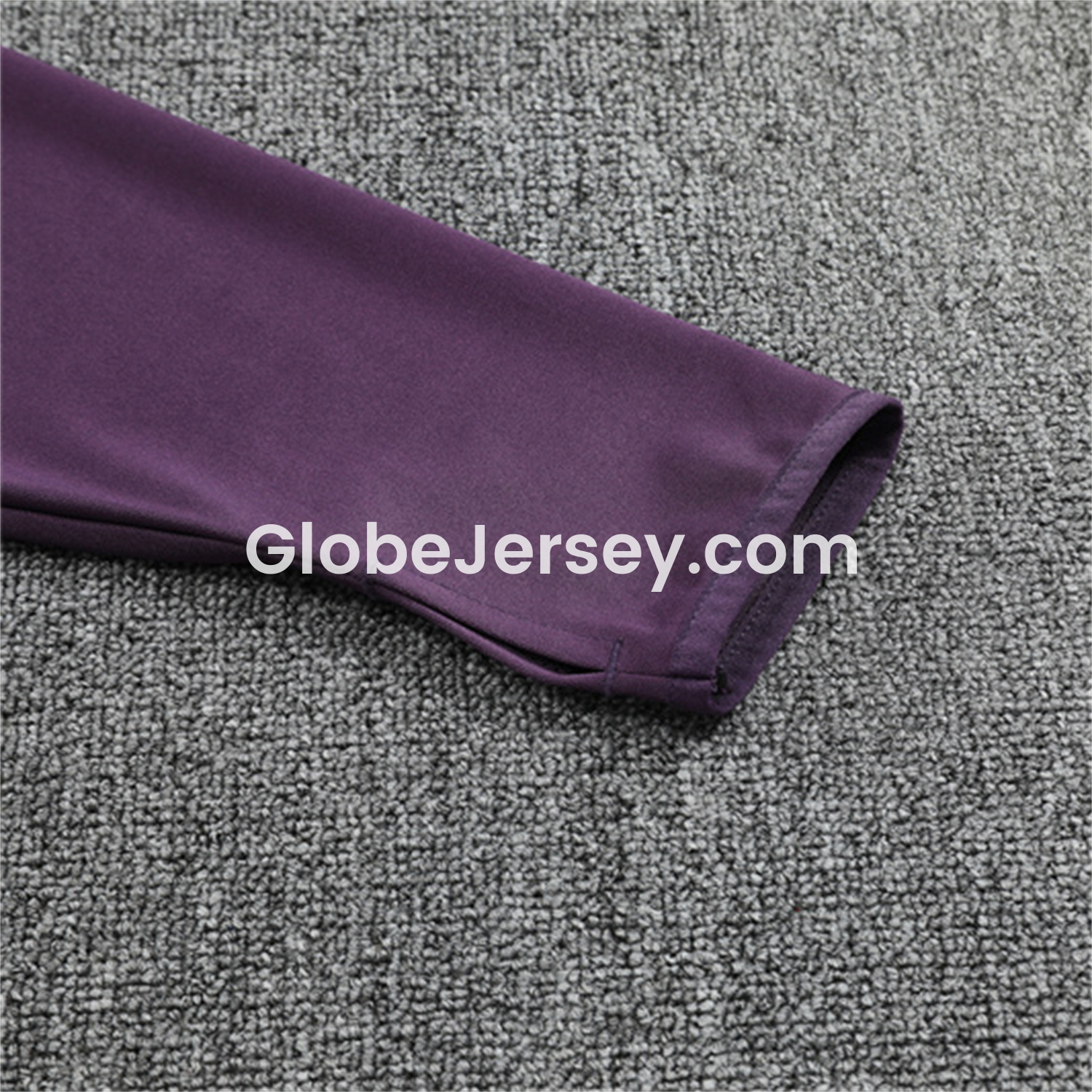 GlobeJersey-Manchester United 25-26 Long Sleeves Training Set - Purple Top & Black Pants