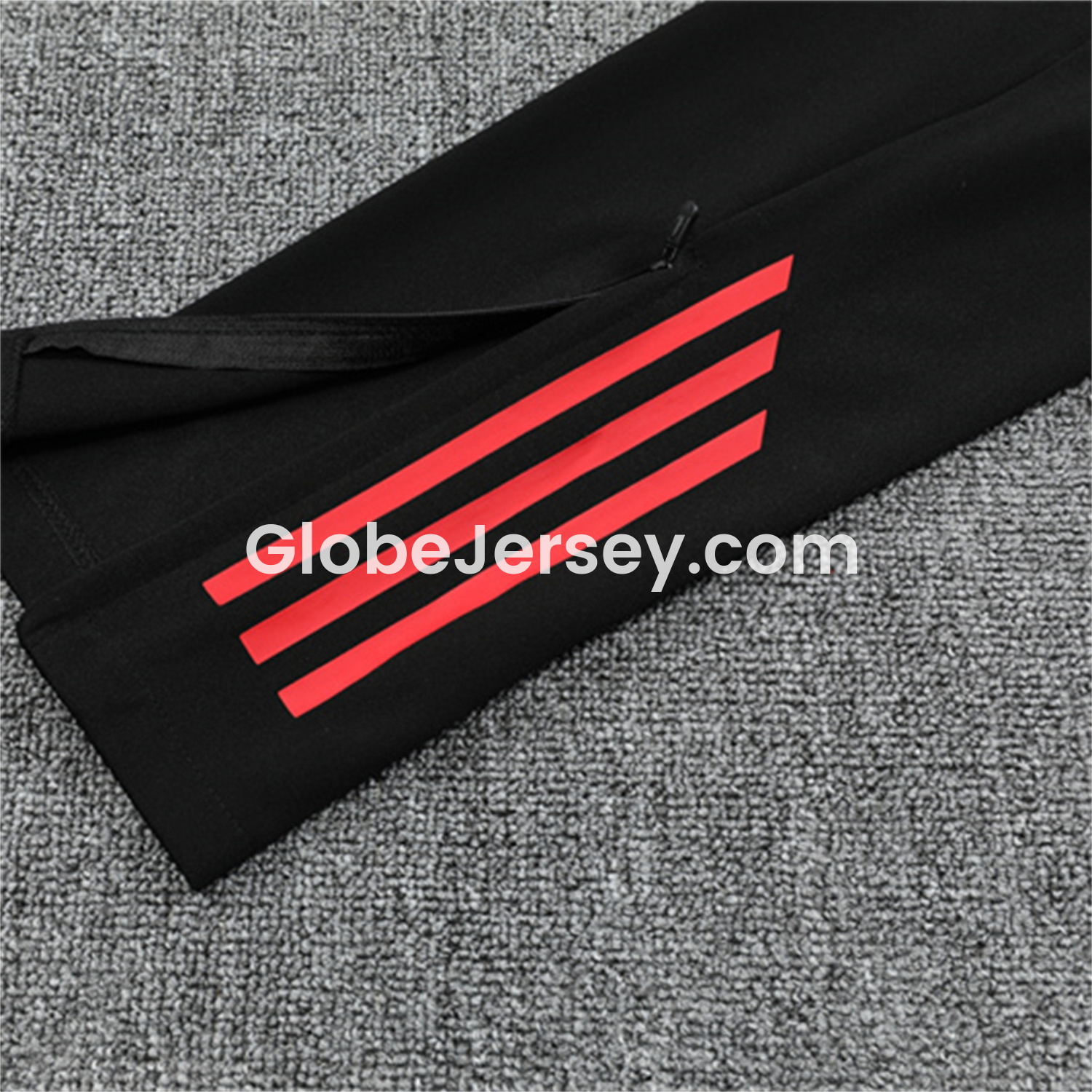GlobeJersey-Manchester United 25-26 Long Sleeves Training Set - Red-Black Top & Black Pants