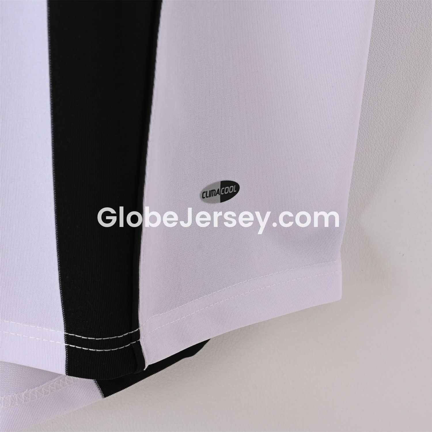 GlobeJersey-Retro Newcastle United 2006 Alan Shearer Testimonial Home Jersey