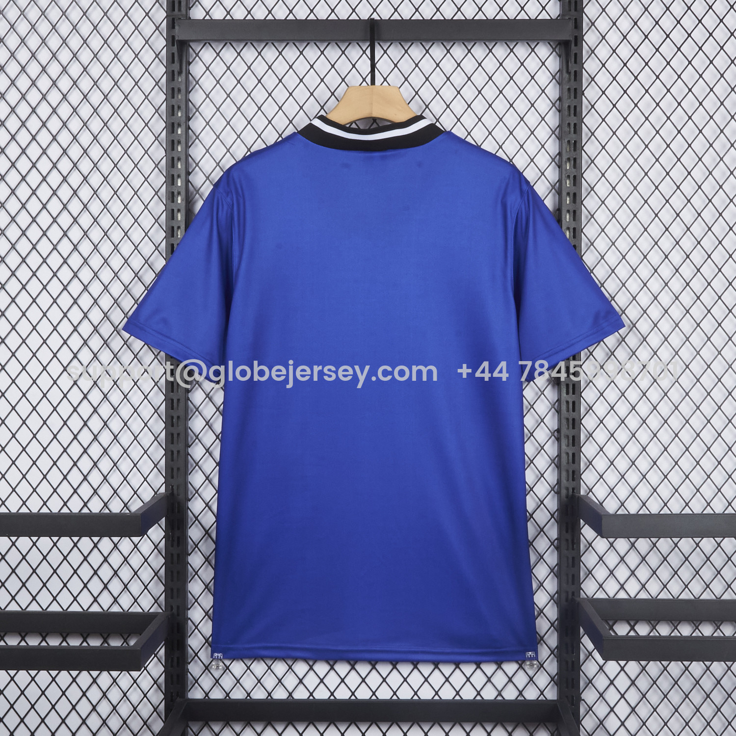 GlobeJersey-Retro Hamburger SV 1996-97 Away Blue Jersey