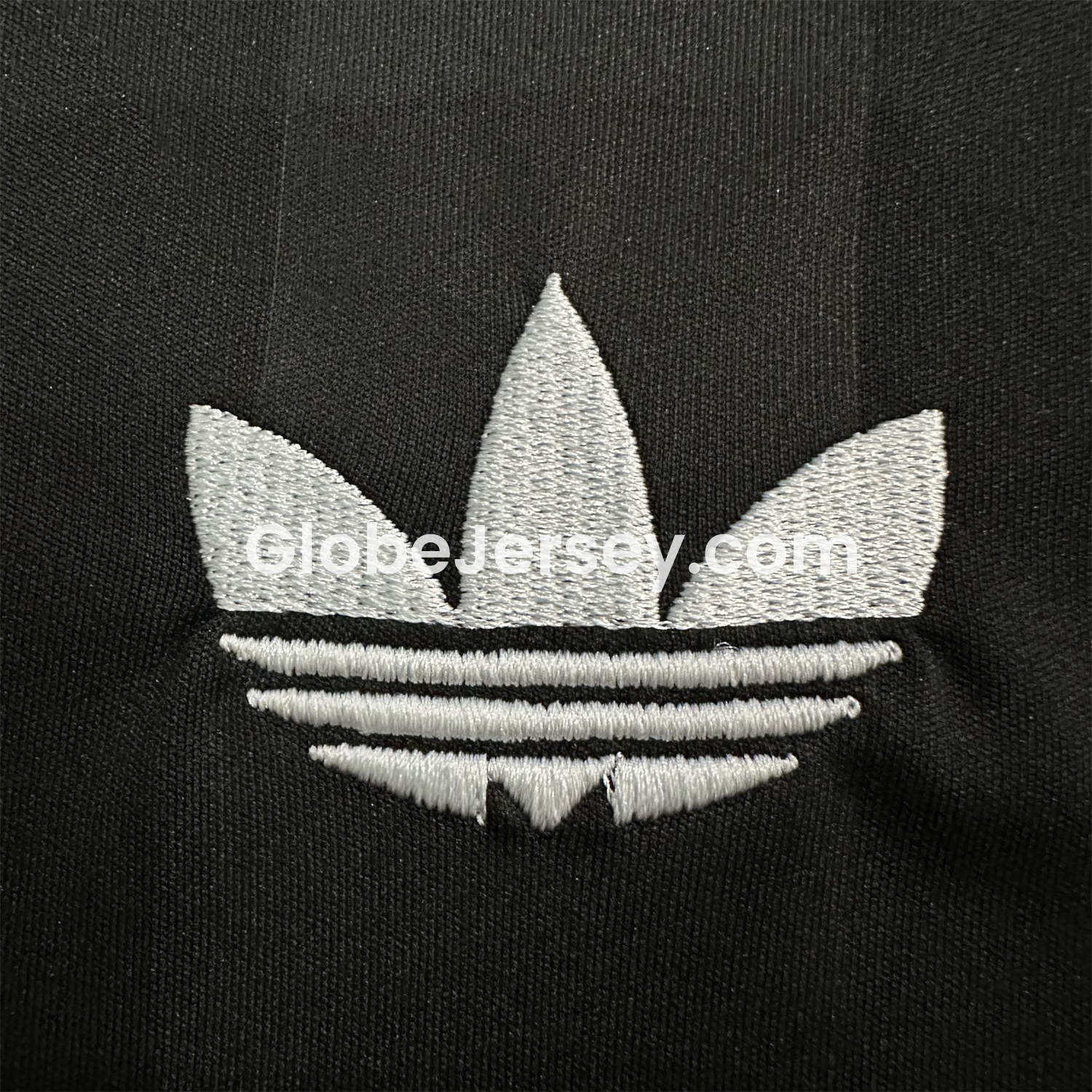 GlobeJersey-Liver.pool 25-26 Black Trefoil Goalkeeper Jersey - Fans Version